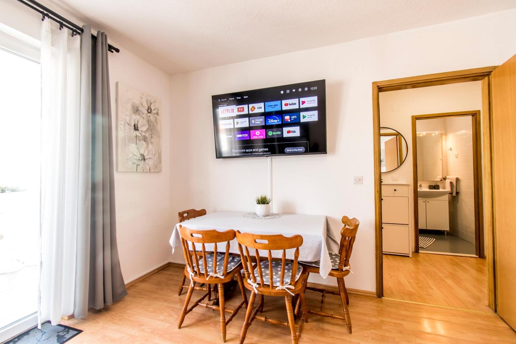 טרוגיר Apartments Curic מראה חיצוני תמונה